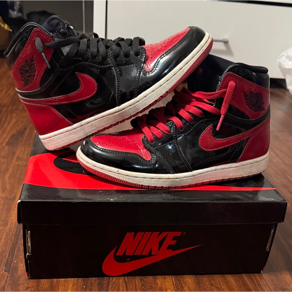Nike Black and Red High-Top Sneakers